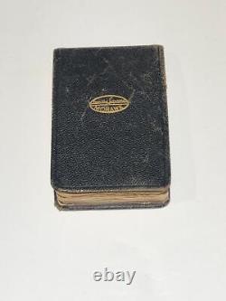 The Little Black Book of Ching Chow Clippings 52 from 1942 by Stanley LInk RARE